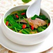 【猪肝菠菜汤的功效】猪肝菠菜汤的做法-什么人不宜喝猪肝菠菜汤
