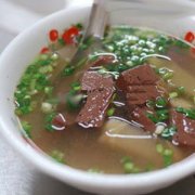 【猪血菠菜汤的做法】猪血菠菜汤孕妇能吃吗-猪血菠菜汤有毒吗