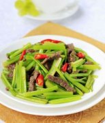 【毛芹菜炒肉的做法】毛芹菜炒肉的营养价值-毛芹菜炒肉的适宜人群