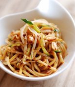 【绿豆芽的做法】绿豆芽的营养价值-绿豆芽怎么做好吃