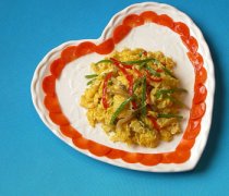 【青椒炒鸡蛋】青椒炒鸡蛋怎么做好吃-青椒炒鸡蛋的热量