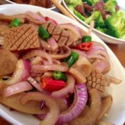 【青椒炒鱿鱼】青椒炒鱿鱼的做法大全-青椒炒鱿鱼的家常做法