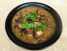 鹤岗小吃大全-鹤岗特色小吃美食介绍