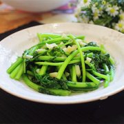 【蒜炒茼蒿】蒜炒茼蒿怎么做好吃-蒜炒茼蒿的营养价值