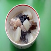 【白萝卜和木耳可以一起吃吗】白萝卜的作用与功效-白萝卜的食谱精选