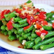【豇豆炒辣椒】豇豆炒辣椒的做法-豇豆炒辣椒的功效