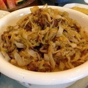 【猪骨头烩酸菜】猪骨头烩酸菜的营养价值-猪骨头烩酸菜的注意事项