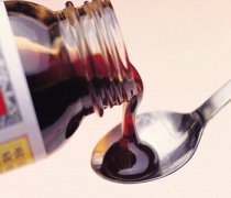 【川贝枇杷膏的功效】川贝枇杷膏孕妇能吃吗-川贝枇杷膏怎么吃