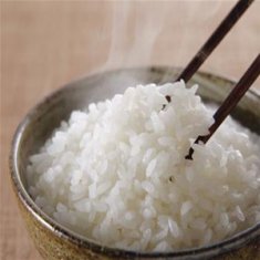 蒸大米怎么做好吃蒸大米饭米和水什么比例蒸大米要加多少水