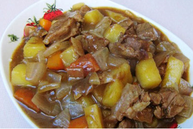独家自创的咖喱牛肉做法高压锅咖喱牛肉